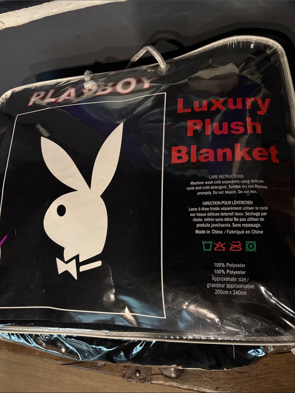 PLAYBOY Black and White Luxury Plush Blanket